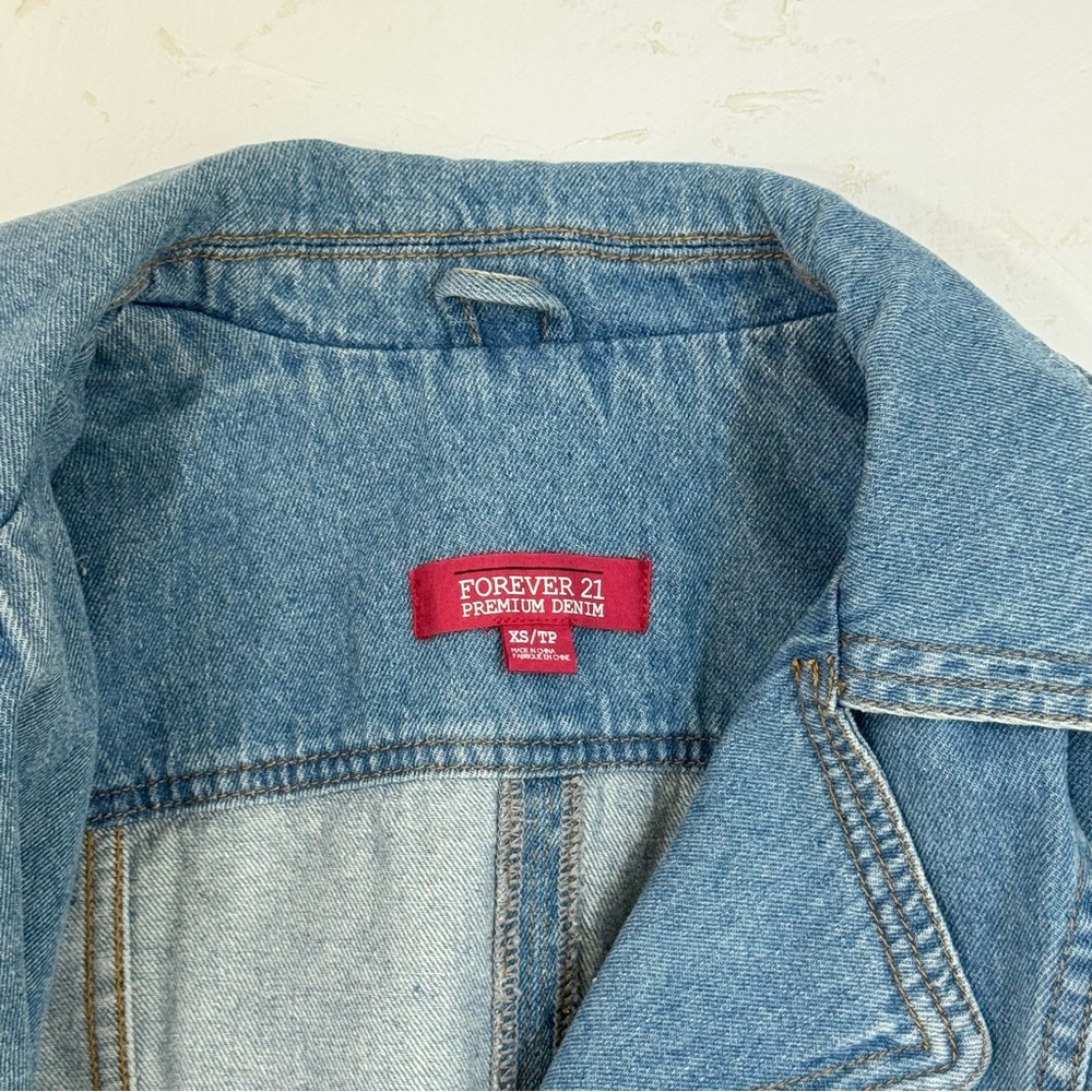Vintage Forever 21 Denim Belted Jacket 2000s Y2K Trench Style XS - Picture 11 of 11